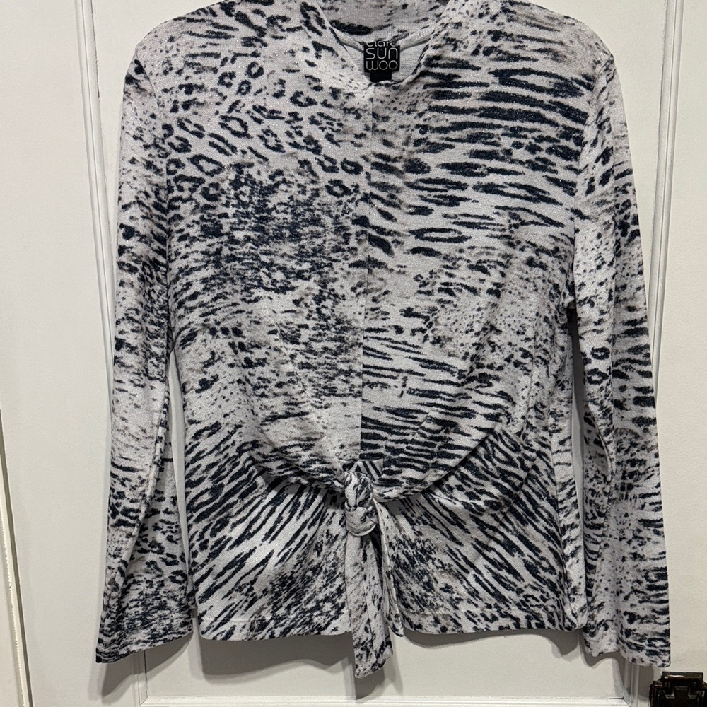 Women's Grey and White animal print pattern  Top with knot.